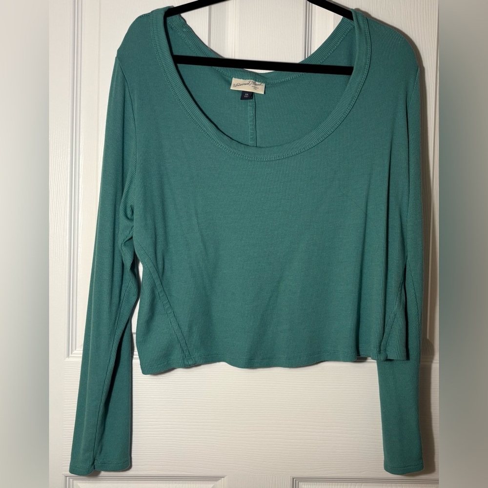 Universal Thread Crop Top